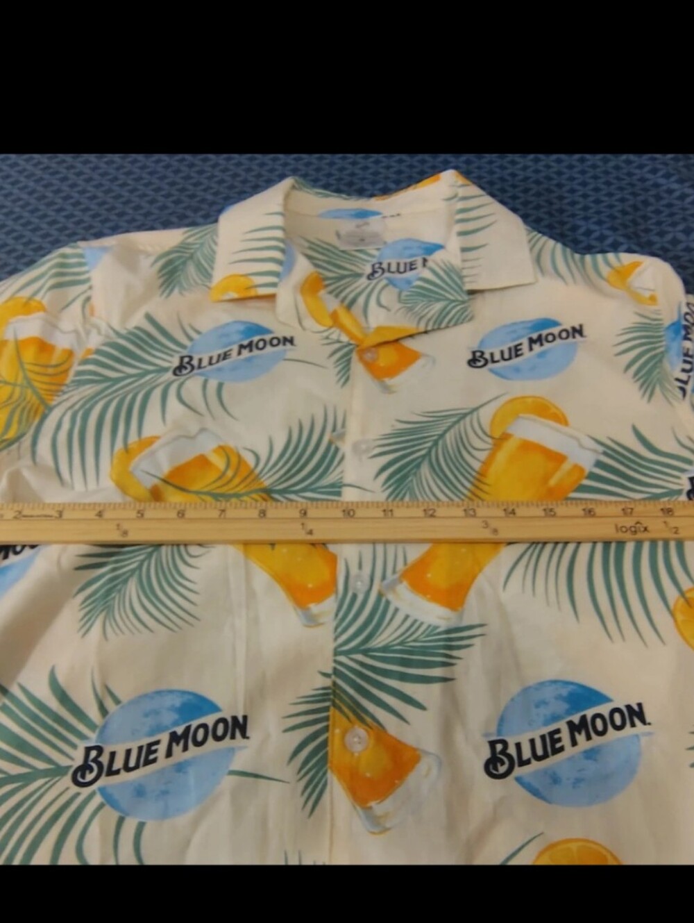 Blue Moon Tropical Beer Print Button-Up Shirt - White & Yellow Men's Size Medium - Picture 3 of 5
